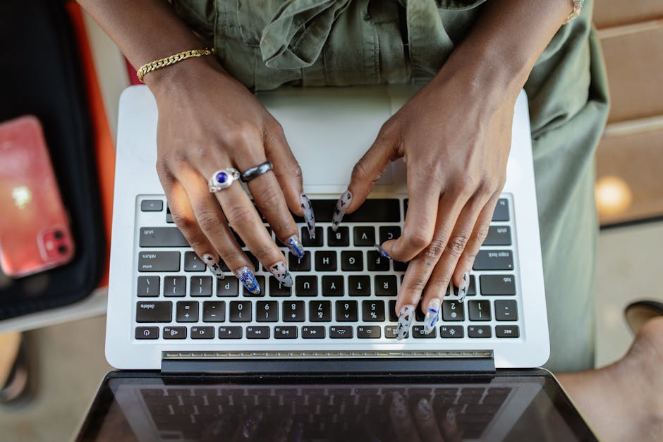 Smart Holiday Picks for NFT Lovers: A Practical Gift Guide for the Digital Collector Era - Understanding the NFT Lifestyle and What Matters Most